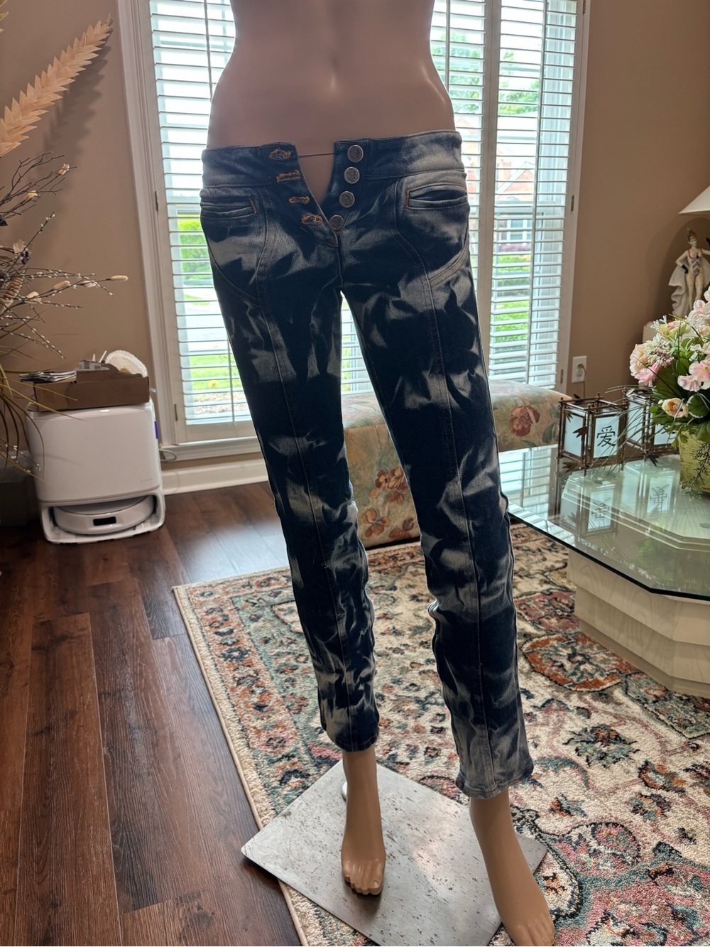 WOW!! Lip Service Skinny Denim Jeans with Yellow Stitching and Silver Buttons.